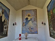86 Madonna e Santi nella santella